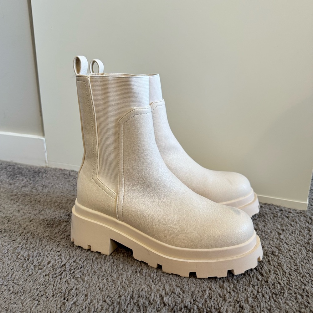 Dolce Vita Boots